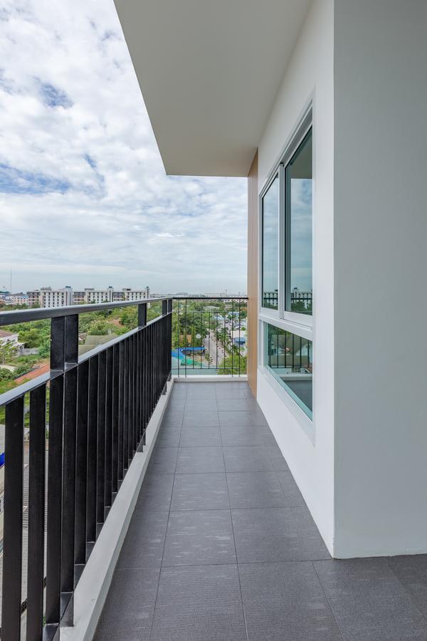 Thongchen Residence Samut Sakhon Zewnętrze zdjęcie